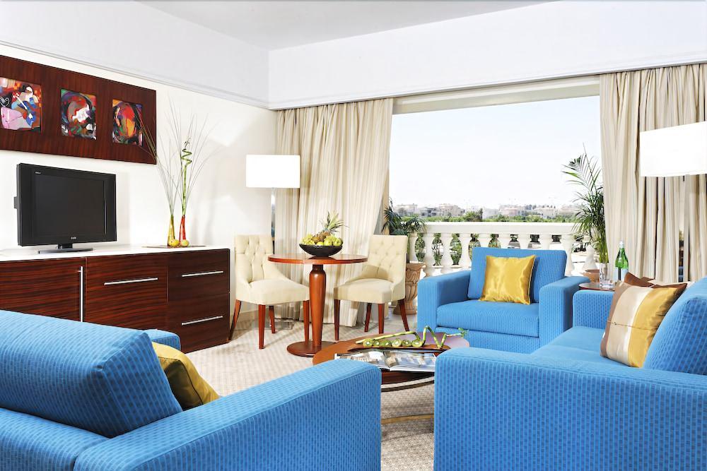 فندق هلنان دريم لاند 6th of October City المظهر الخارجي الصورة Suite