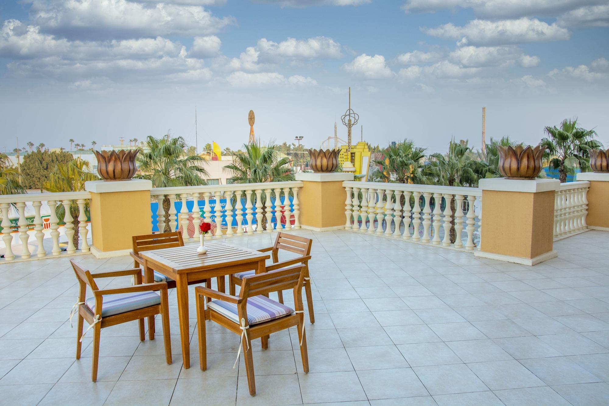 فندق هلنان دريم لاند 6th of October City المظهر الخارجي الصورة Rooftop terrace