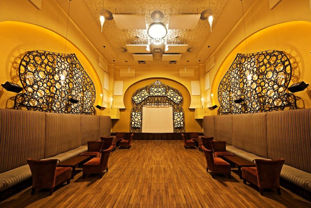 فندق هلنان دريم لاند 6th of October City المظهر الخارجي الصورة The interior of the main hall